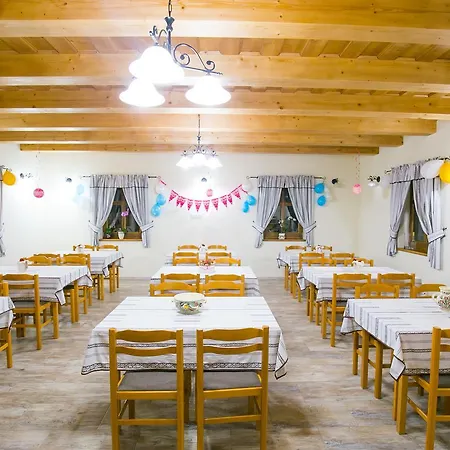 Toth Vendeghaz Es Apartmanhaz Gasthof