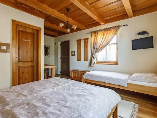 Гостевой дом Toth Vendeghaz Es Apartmanhaz Ujfeherto