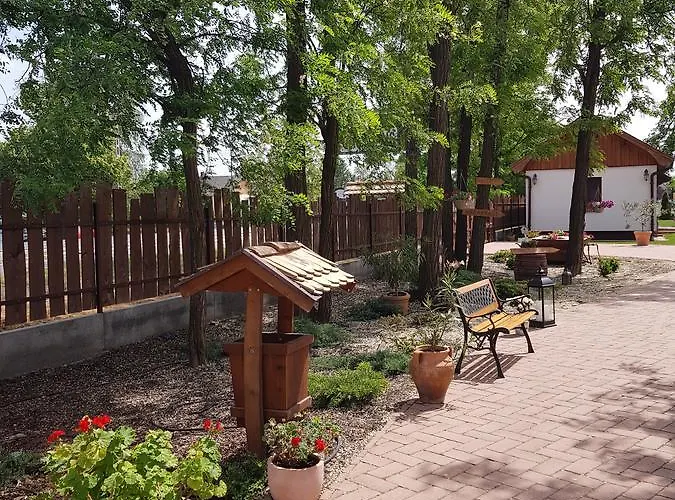 Гостевой дом Toth Vendeghaz Es Apartmanhaz