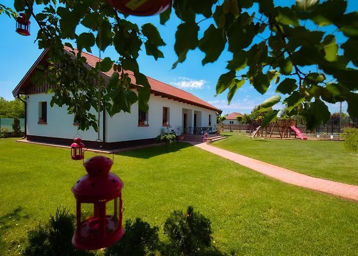 Vendégház Tóth és 3*